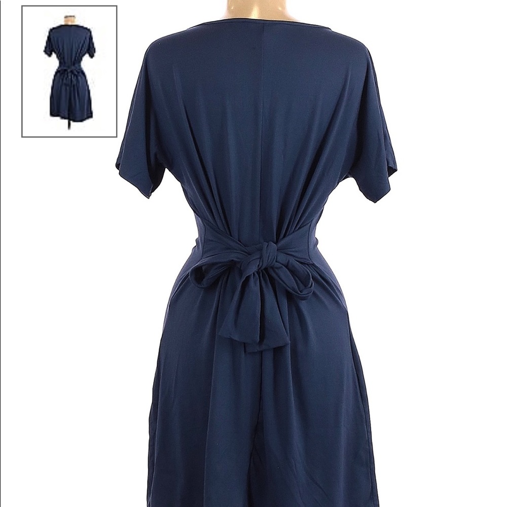 Mini navy blue dress